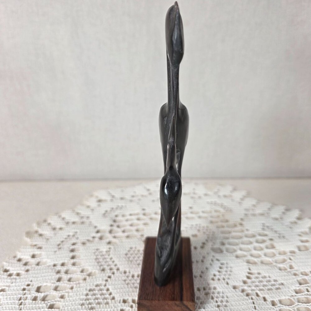 Vintage Hand Carved Water Buffalo Horn Crane Family Sculpture On Wooden Base - Picture 3 of 6